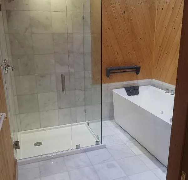 1399 Iroquois Cir — Photo 16
