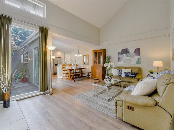 5th image of 5654 Sunflower Ln