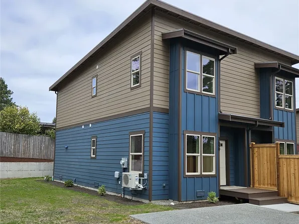 3659 Pine Road NE, Bremerton, WA 98310