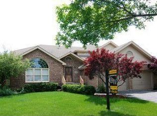 3029 Matthew Ln, Homewood, IL 60430