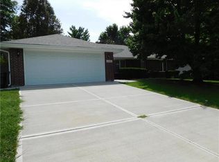 11221 E 75th St, Raytown, MO 64138
