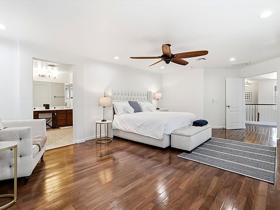 3rd image of 17572 W Andora St