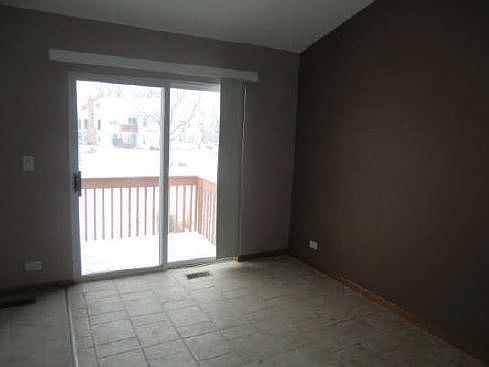 3rd image of 120 Tara Ln