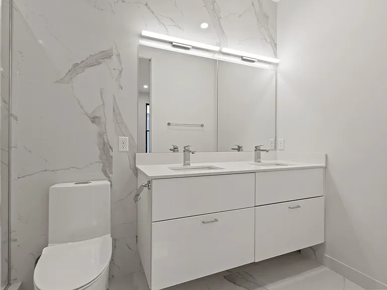340 W 2nd St #8 — Photo 13