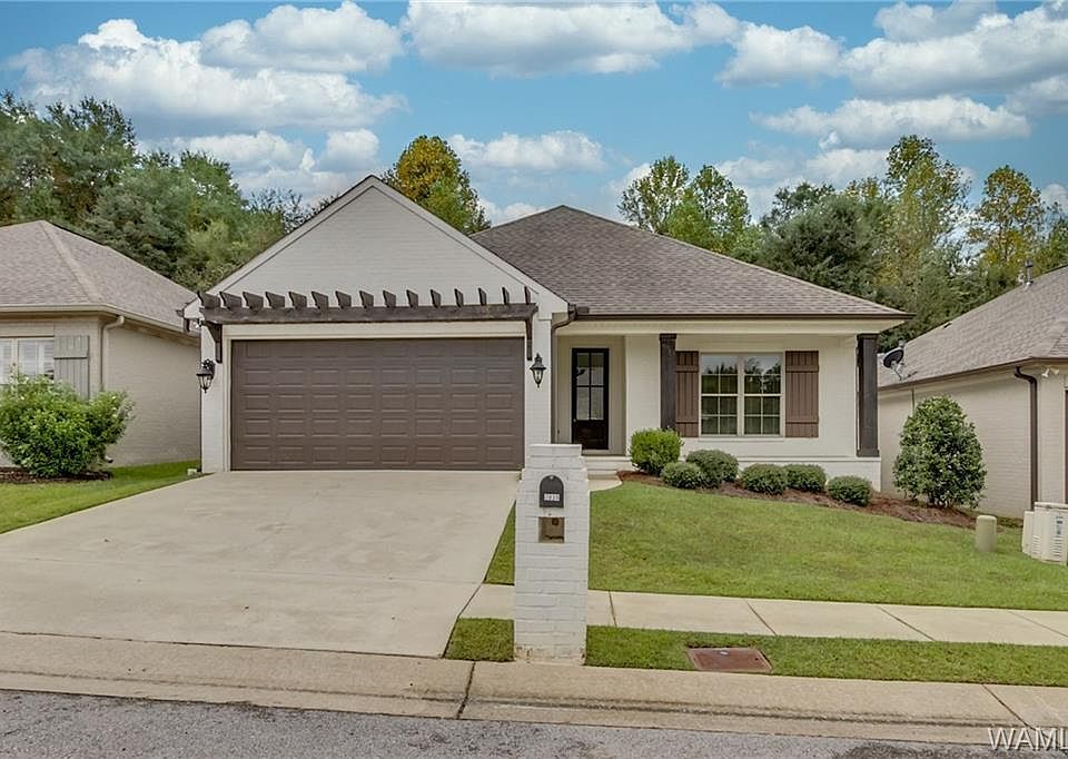 1st image of 2039 Waterford Ln