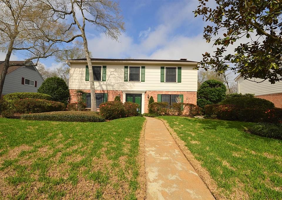1st image of 4011 Manorfield Dr