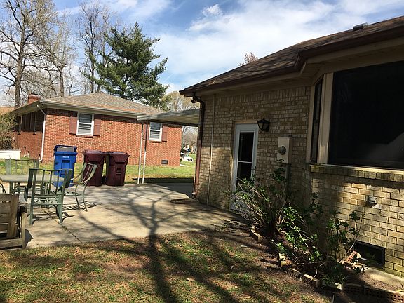 4th image of 620 Treemont Ct