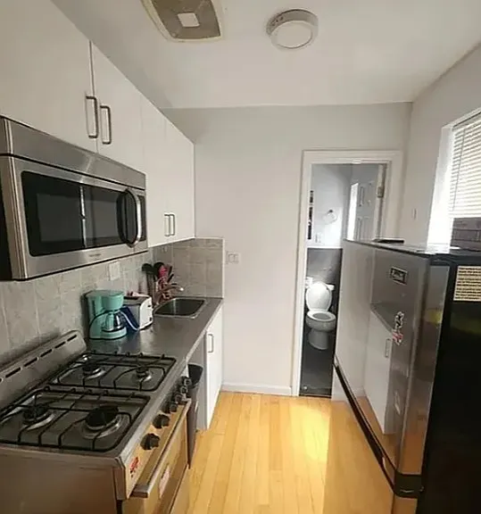 534 W 50th St #5E — Photo 3