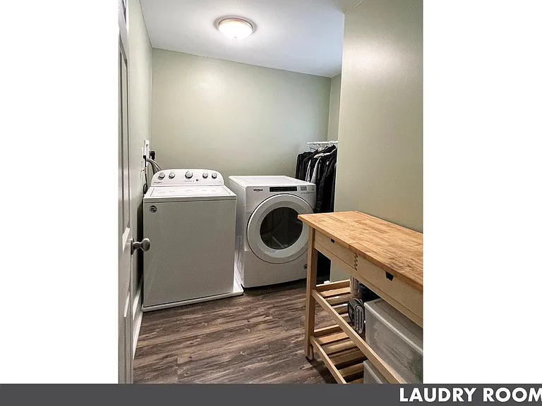 514 Saint Joseph St — Photo 28