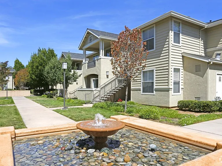 Forge Homestead Apartments — Photo 8