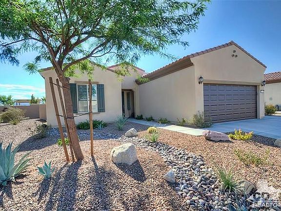 3rd image of 81527 Avenida Montura