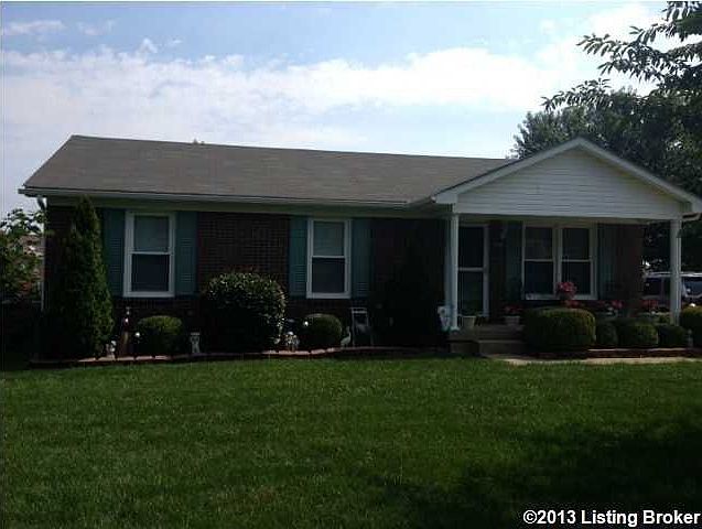1st image of 499 Greenfield Cir