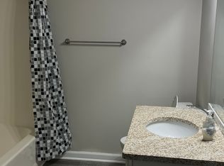 4612 Hayward Rd N, Oakdale, MN 55128