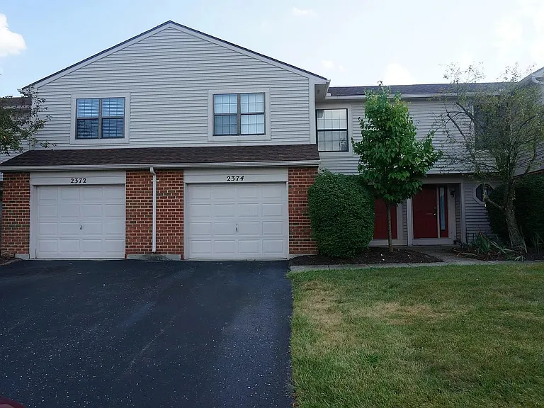 2374 Fieldstone Cir — Photo 1