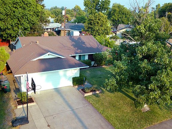 2nd image of 6704 Stoneman Dr