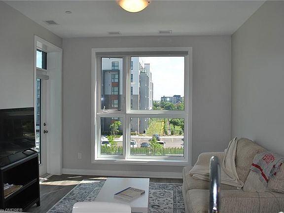 3rd image of 95 Dundas St W #324