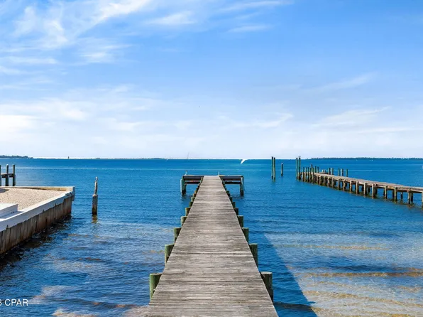 2400 W Beach Dr, Panama City, FL 32401