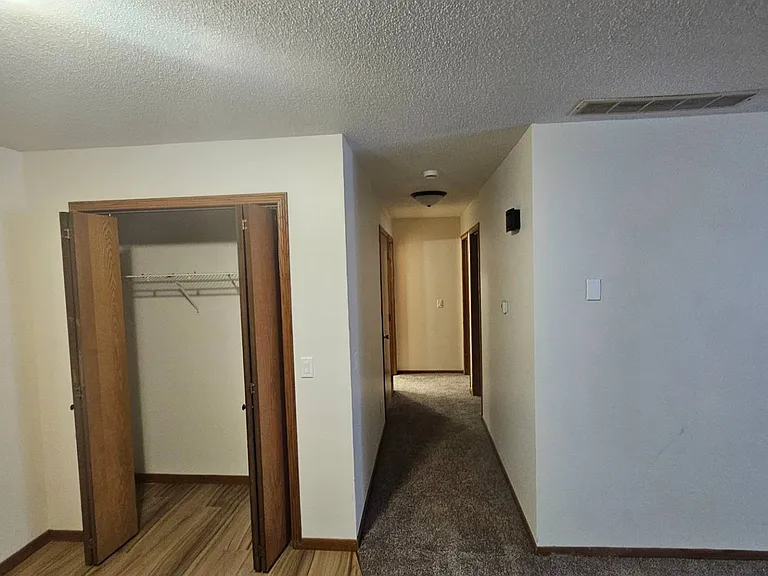 614 N East St #2 — Photo 7