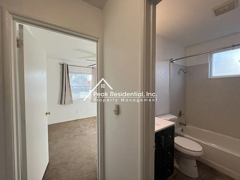 4407 Bouts Pkwy — Photo 13