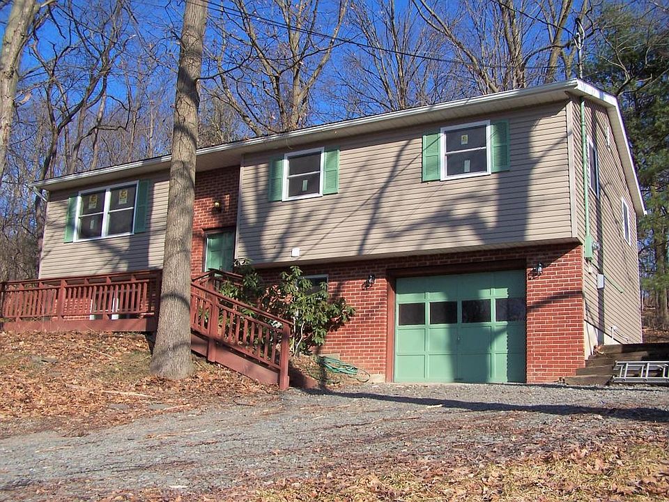 1st image of 135 Fallsview Dr