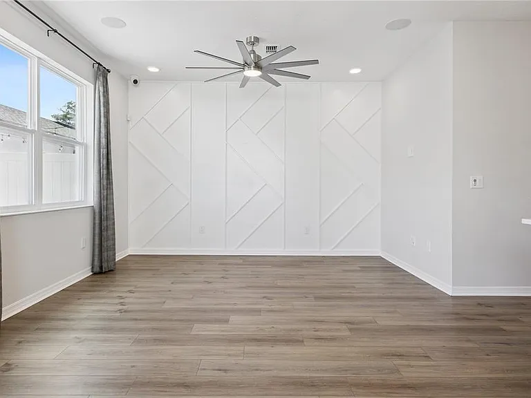 15883 Tollington Aly — Photo 8