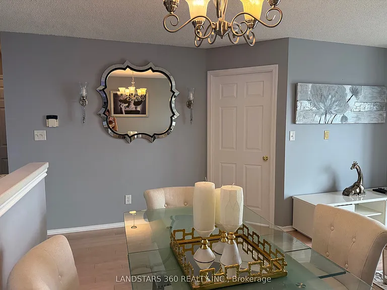 39 Oneida Cres #906 — Photo 20