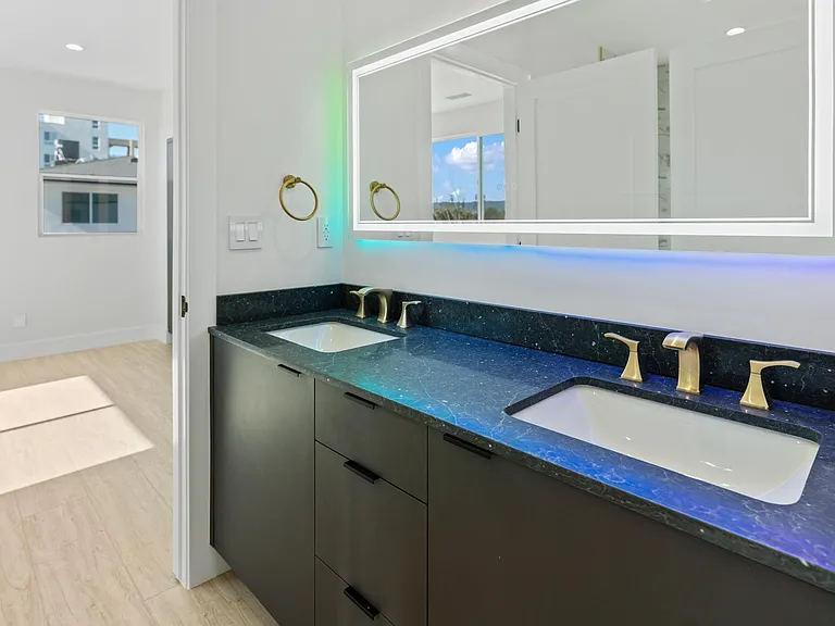 15224 W Holyland Dr — Photo 13