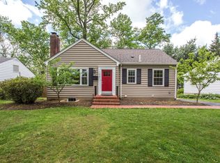 104 Floral Dr, Gaithersburg, MD 20877