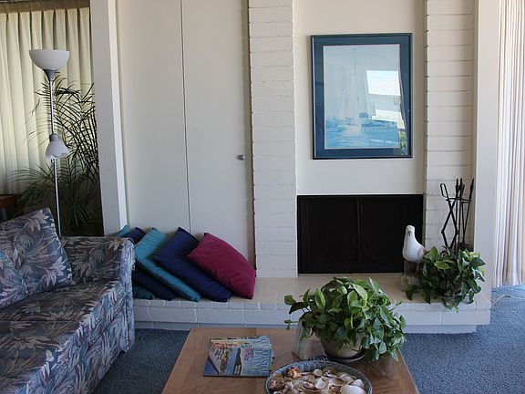 4th image of 2922 Bayside Walk Unit C