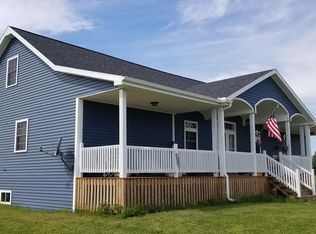 11 Thibault Pkwy, Burke, NY 12917