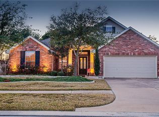 18703 Oxenberg Manor Ln, Tomball, TX 77377