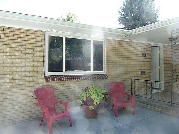 5th image of 448 S Marshall St