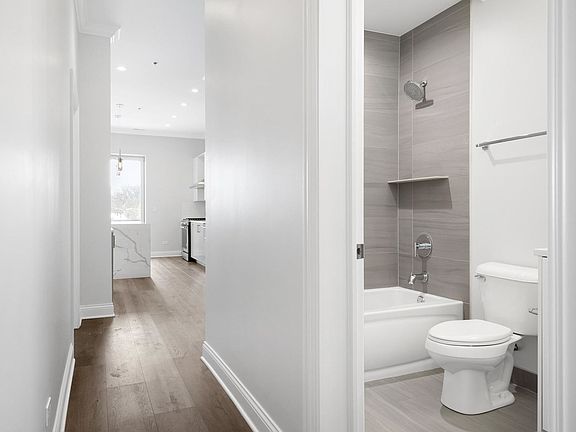 4th image of 6555 W North Ave #301