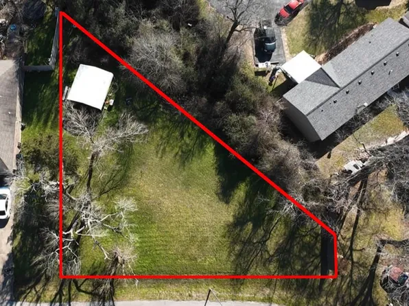 31815 & 31819 Cypress Cir Lot 1-2, Waller, TX 77484