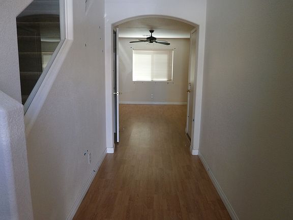 3rd image of 9231 Onesto Ave