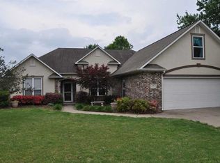 302 Misti Ct, Siloam Springs, AR 72761