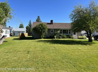 315 E 3rd Ave, Afton, WY 83110