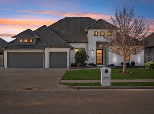 6800 Jay Crest Dr, Edmond, OK 73034