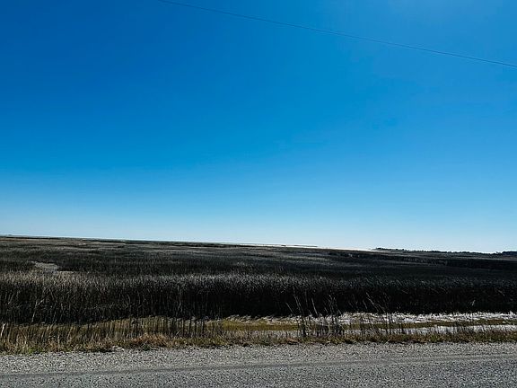 Facing South on Bethel Beach Road towards the lagoons and sandy beach