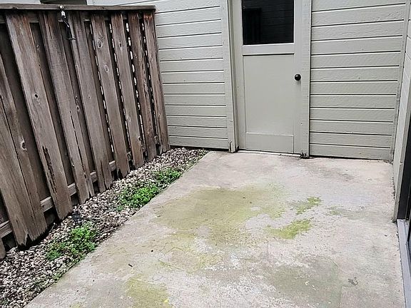 5th image of 1811 S Mills Ave