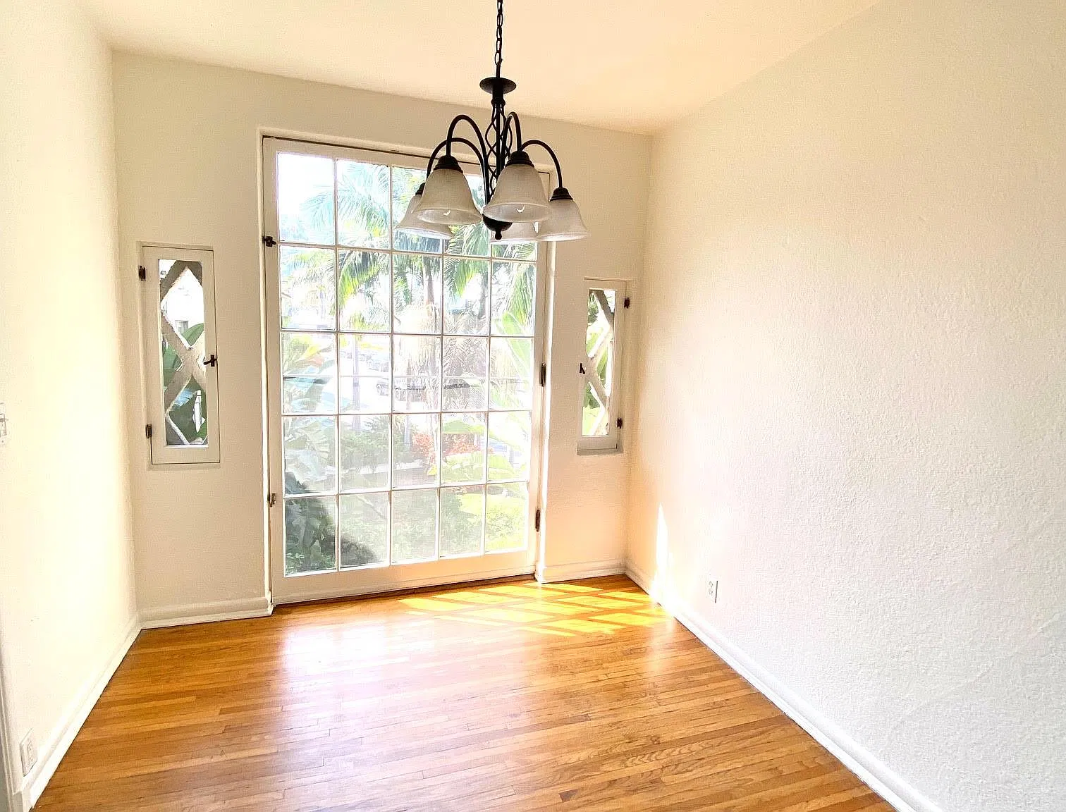 1 bed, 900 sqft, $3,395 — Photo 3