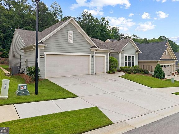 2nd image of 5625 Willow Springs Pl