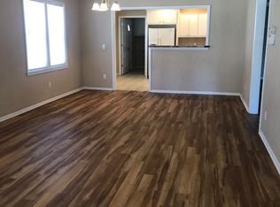 1815 W Oklahoma Ave, Enid, OK 73703