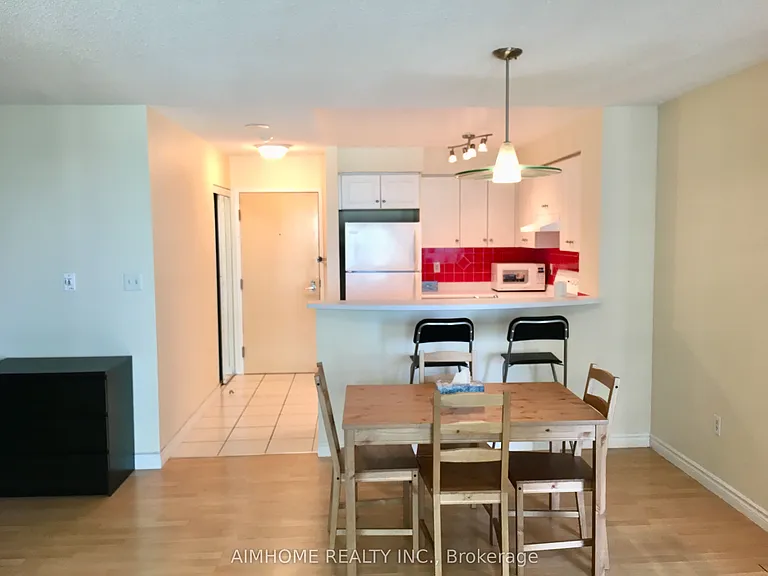 7 Lorraine Dr #2107 — Photo 5