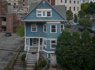 9 Hayes St, Providence, RI 02908