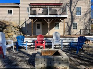 10 Ridge Rd, Erving, MA 01344