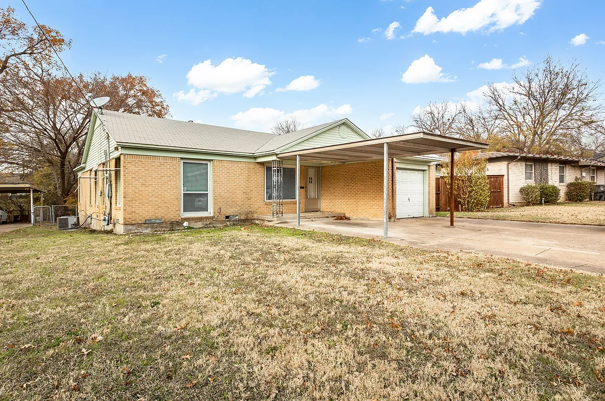Building Photo - 3311 Tooms St