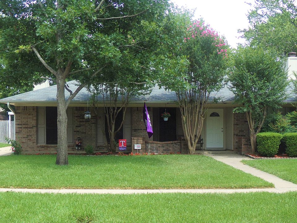 1st image of 802 Little Creek Dr