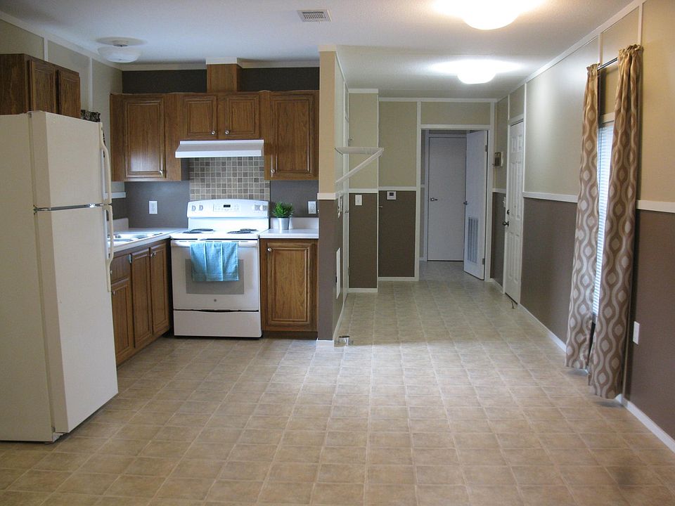 1st image of 2394 Woodmen Dr