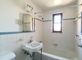 440 Cochran Rd, Pittsburgh, PA 15228